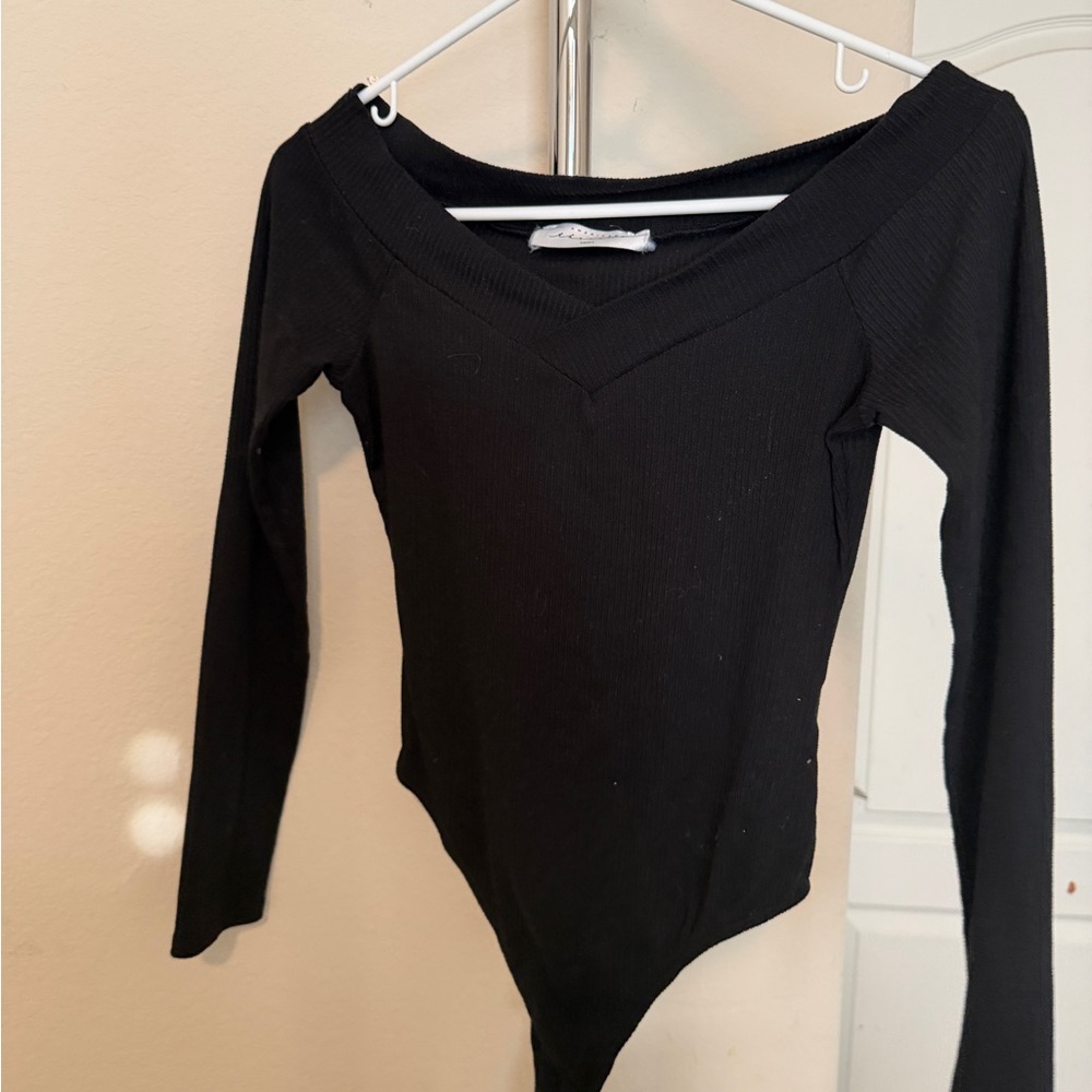 American Threads Black Ribbed Long-Sleeve Bodysuit